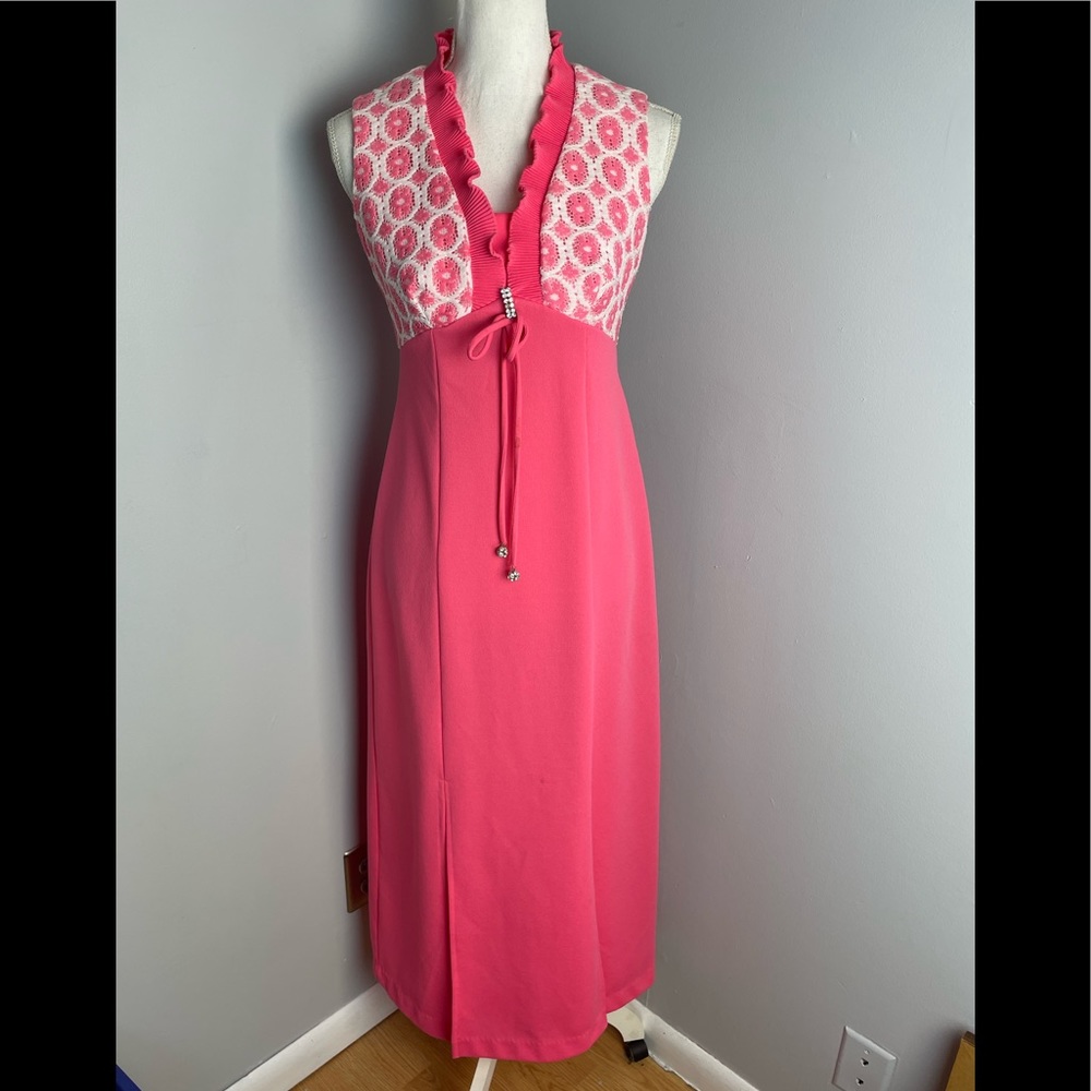 Vintage 60’s 70’s mod maxi dress